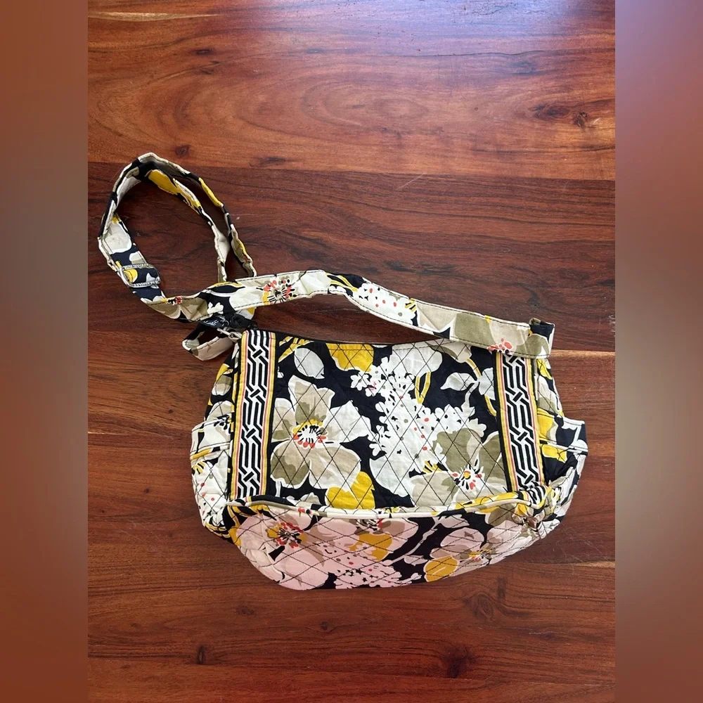 Vera Bradley cross body bag medium dogwood printed spring retired print - Picture 8 of 10